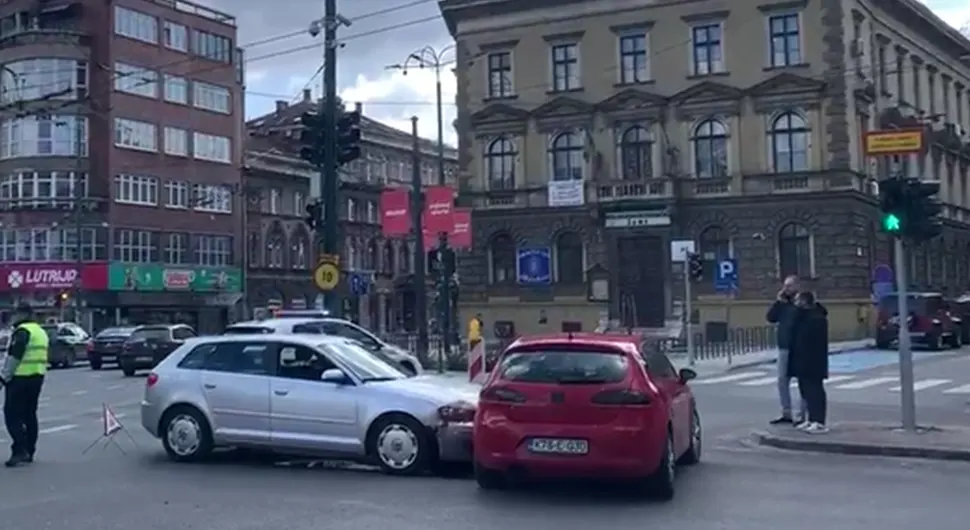 Саобраћајна несрећа Сарајево.webp